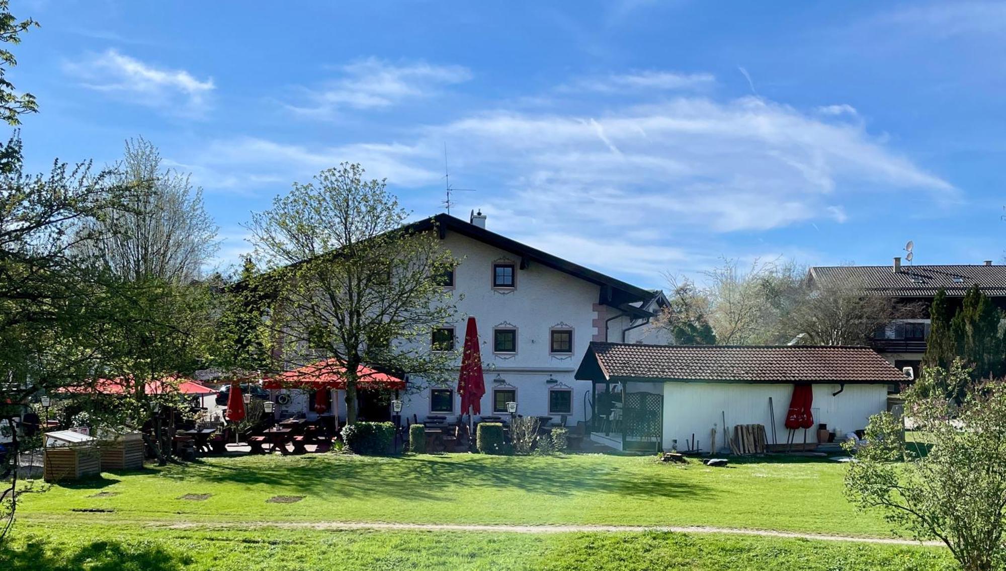 Gasthaus Zur Post Breitbrunn am Chiemsee Bagian luar foto